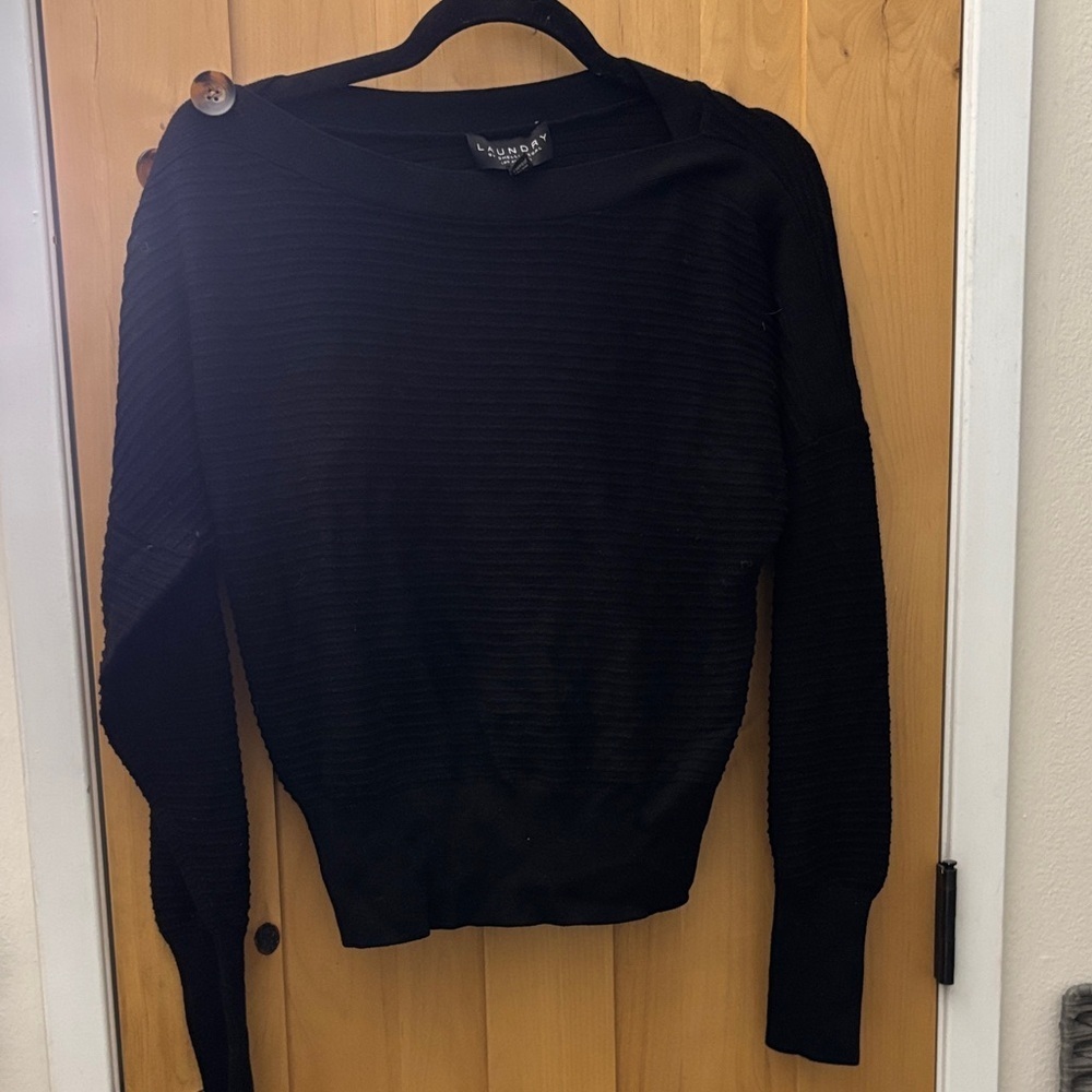 Laundry By Shelli Segal Black Ribbed Crew Neck Sweater